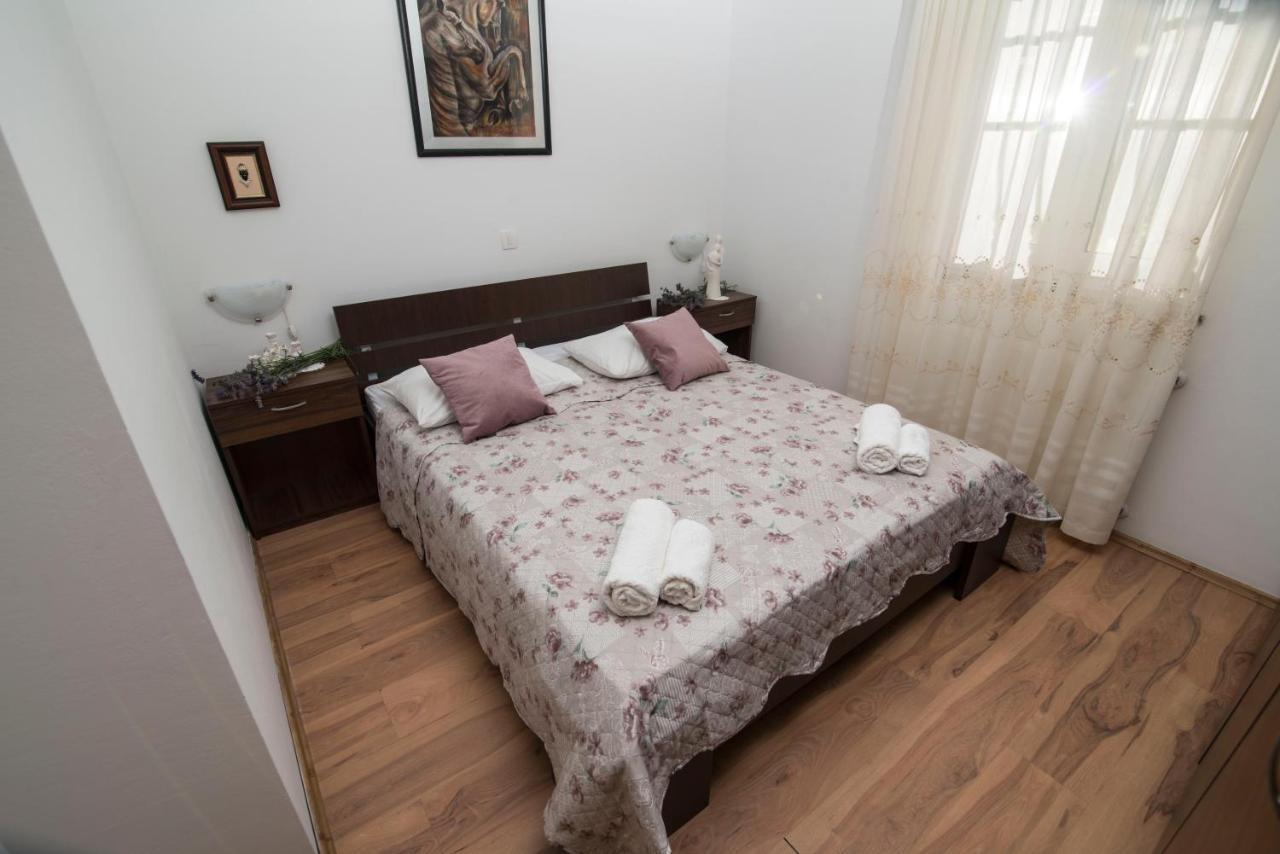 Apartment Alba เมดเวยา ภายนอก รูปภาพ